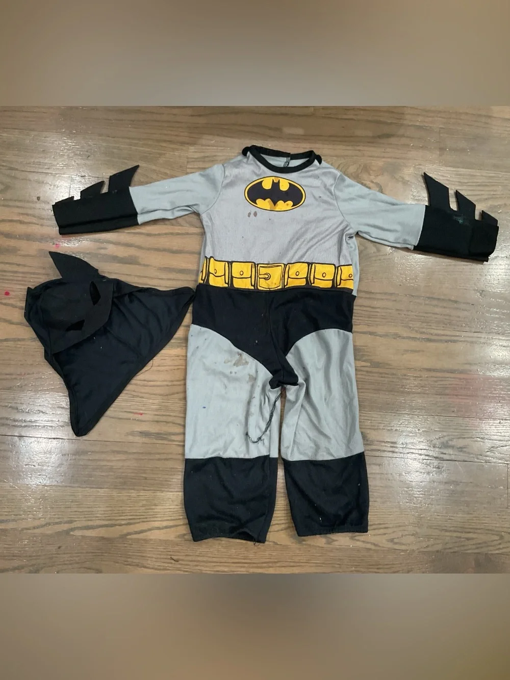 Batman Toddler Costume Set with Mask Good Condition